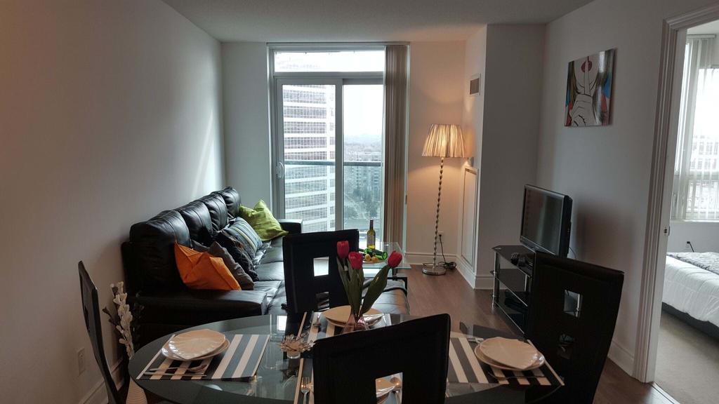 Kashaneh At Meridian Vaughan Extérieur photo