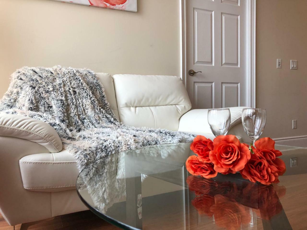 Kashaneh At Meridian Vaughan Extérieur photo