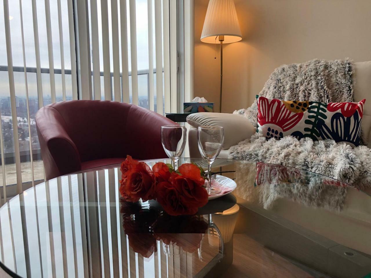 Kashaneh At Meridian Vaughan Extérieur photo