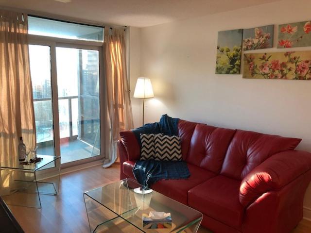 Kashaneh At Meridian Vaughan Extérieur photo