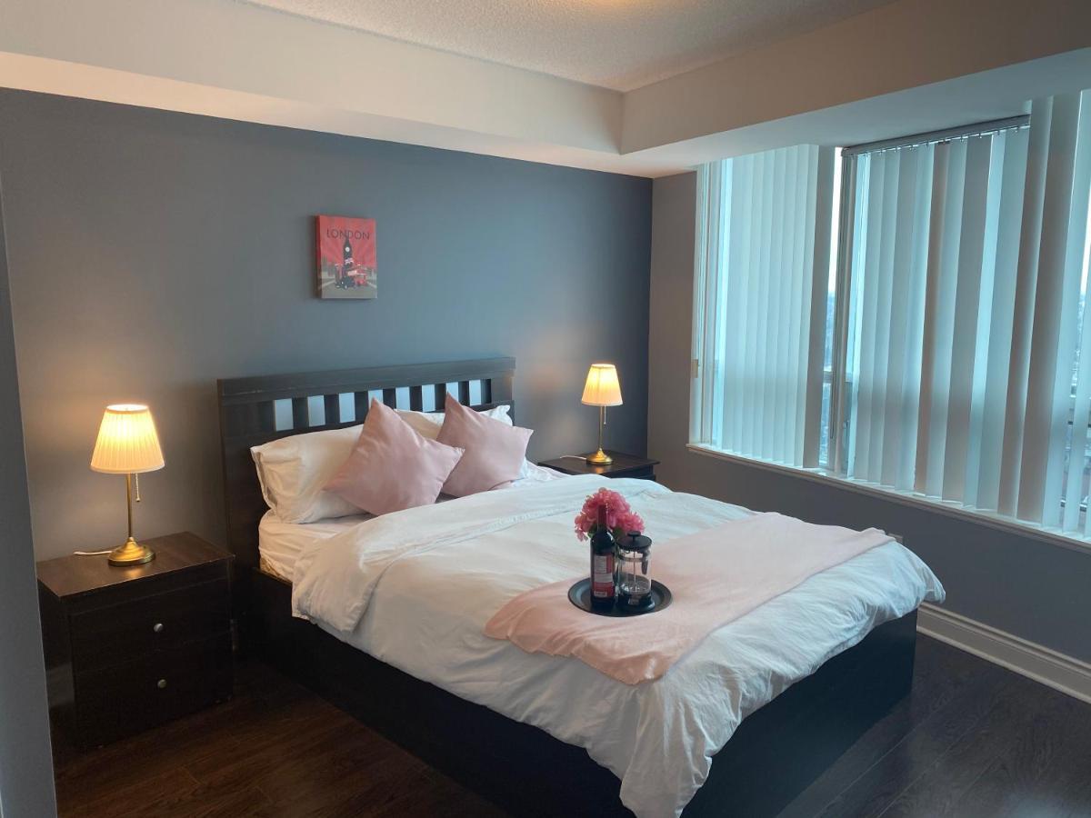Kashaneh At Meridian Vaughan Extérieur photo